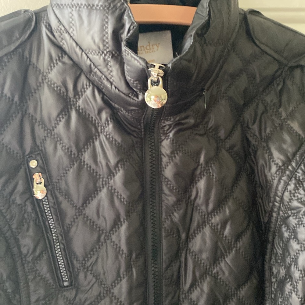 Black Quilted Women's Coat - Picture 9 of 11